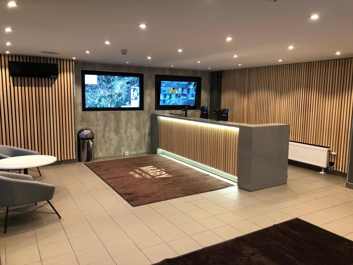 Maby Park Hotel Arlanda Zewnętrze zdjęcie
